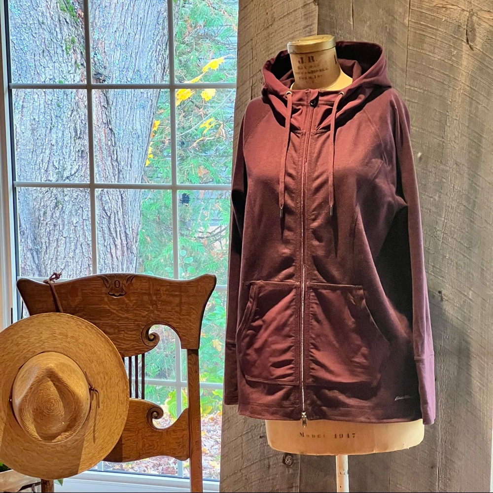 Eddie Bauer long sweatshirt